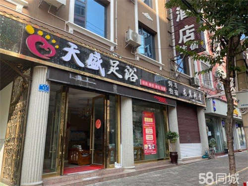 出租本房子位于蒙自市民乐街12号，共四层