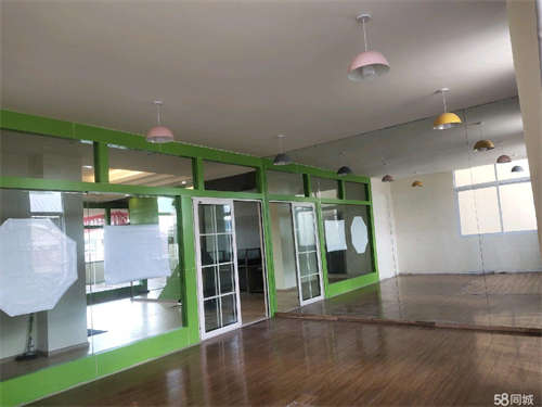 出租可做舞蹈培训等，设施设备齐全，住宿方便