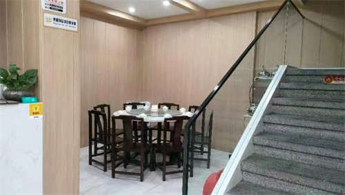 生活区店铺