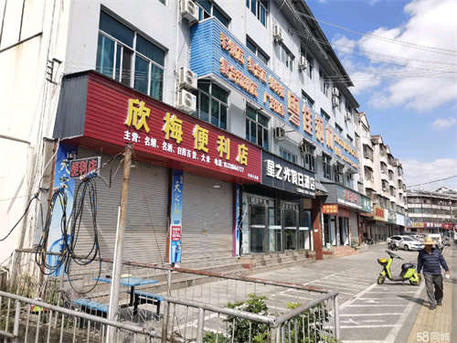 出租福通建材市场旁边，中石化对面