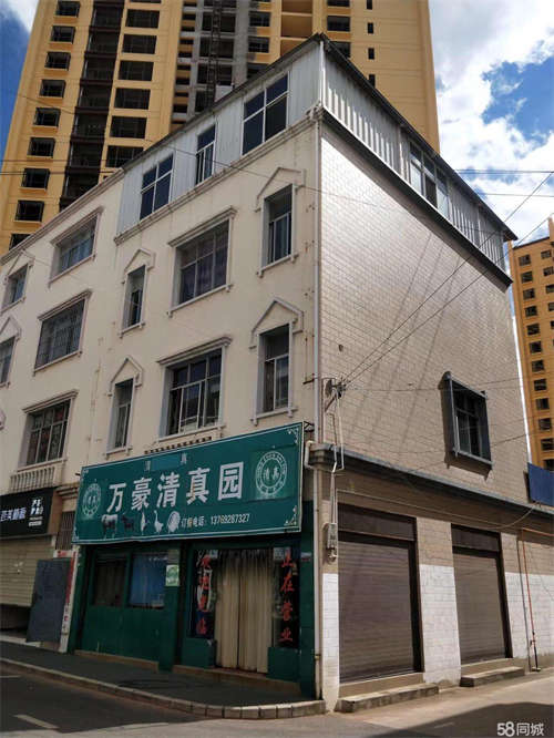 出租龙成花园对面临街商铺出租.房东直租.无转让费.价格面议