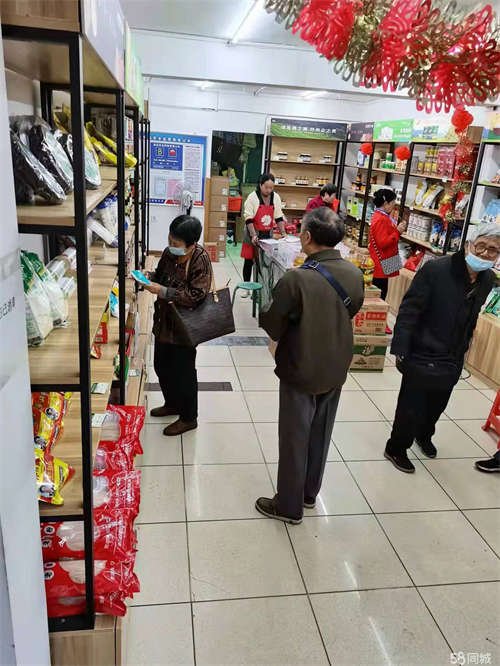 出租西海岸农贸市场门市出租