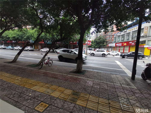 出租临街门面出租友情价出租