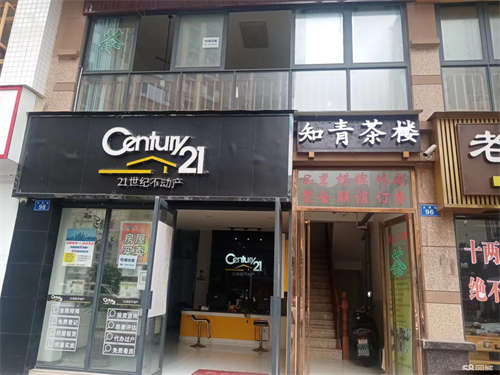 出租卫星街金沙广场旁门面出租好一二两层都要