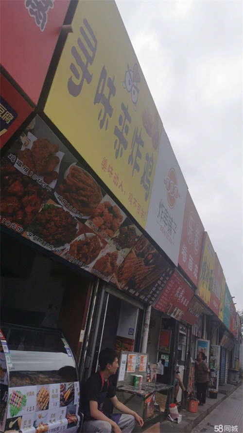 出租北方后门小吃街，人流量大