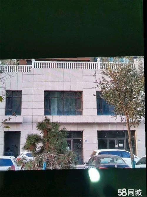 出租为来年做准，临街商铺，可以做任何行业，饭店除外，人流量大