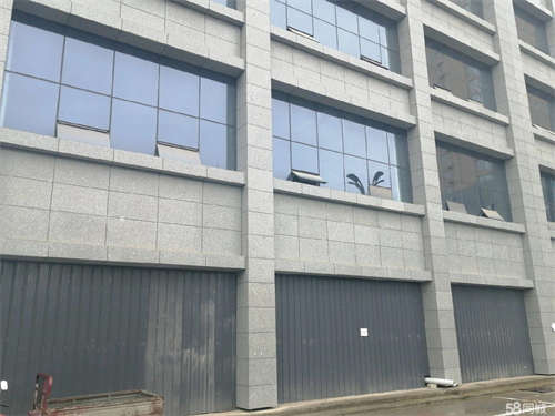 出租老区大商业广场，临街商铺