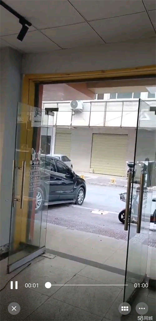 出租本房源属于业主直接租赁，非二手转让铺面，没有其他费用。