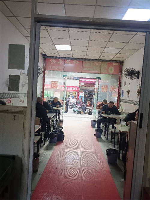 接受可做，东西齐全，客源稳定