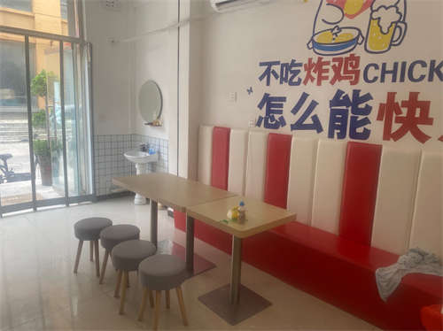 营业中汉堡店