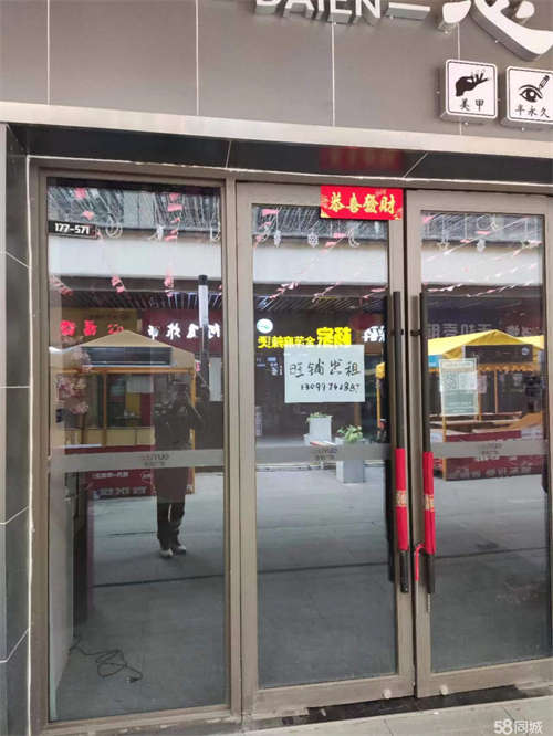 出租吾悦步行街一楼底商，八一路金汇路交叉口，新铺无转让费