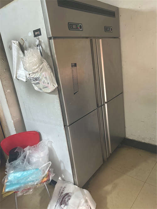 新文理宝鸡中学对面郭家涯外卖店给钱就转