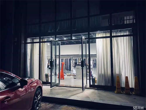 出租郓城中央12号楼商业街店铺