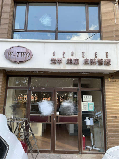 出租万锦世纪城一区门点上下楼共60平米