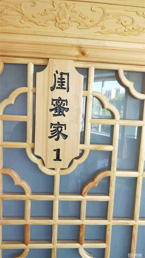出租营业中中型餐饮高档装修品牌店铺转让