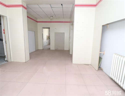 出租位于迎春小区东门口，社区底商，房东直租