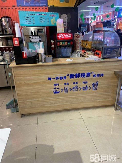 出租档口出租10平。有意者来