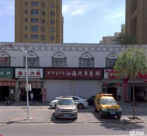 出租房主自租，房内通透，价格可议。