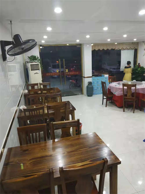 罗蒙环球城对面，社区商铺