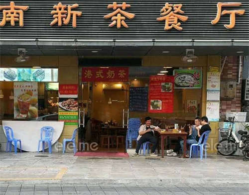 临街商铺，人流大，接手即可经营