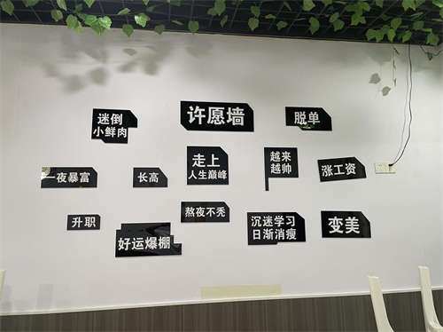 新装修烧烤店转让
