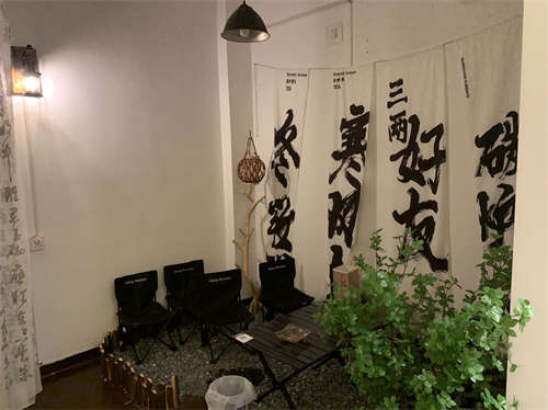 上下二层120宽敞，可做饭