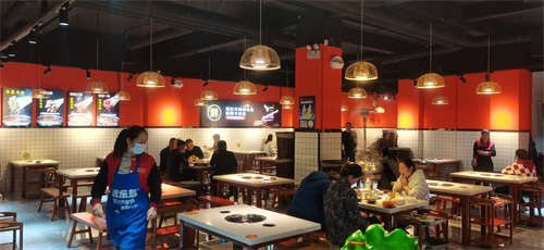 本人因家中有事，店铺低价转让