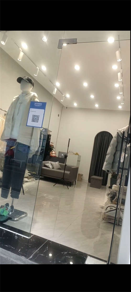 服装店接手就做、不用装修