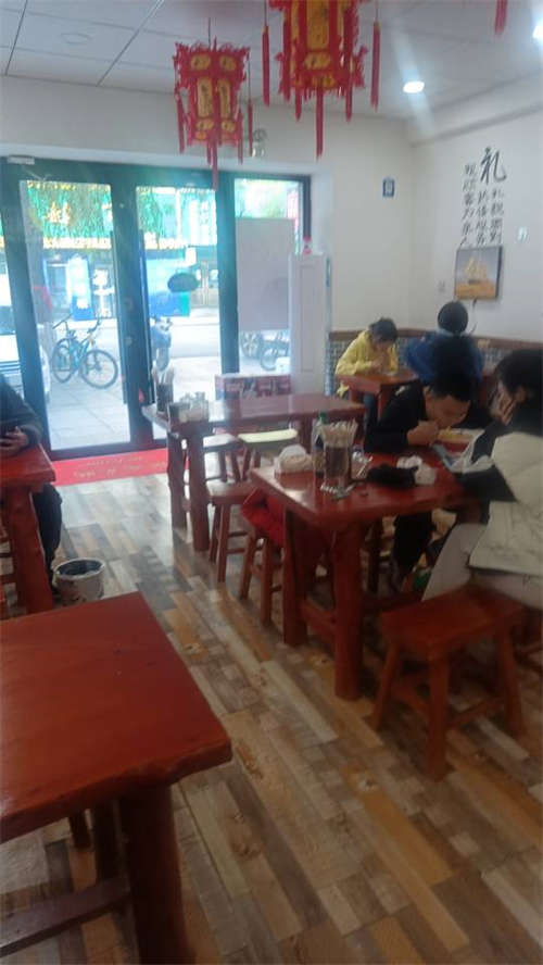 麻辣面馆