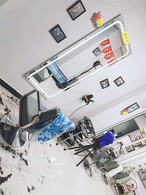 三年老店  美甲美睫美发  无转让费  只收家具和装修钱