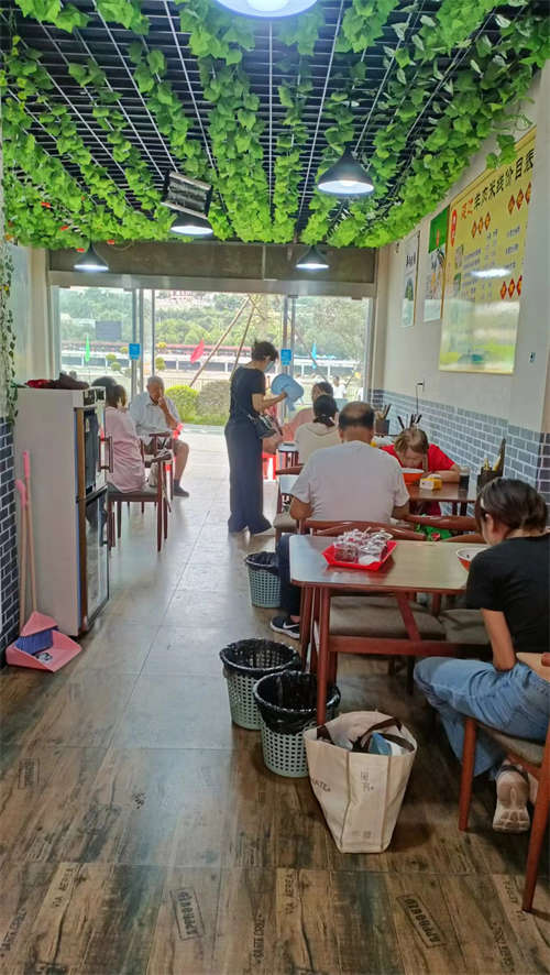 临街店铺