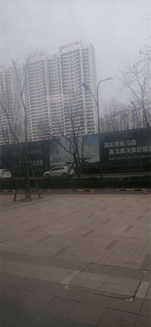 庞大的小区独家经营