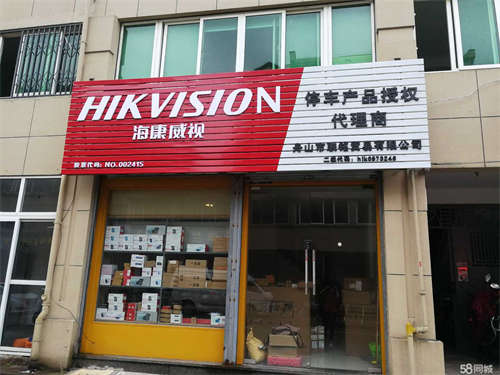 出租东港贸易城店铺，精致装修，免转让费