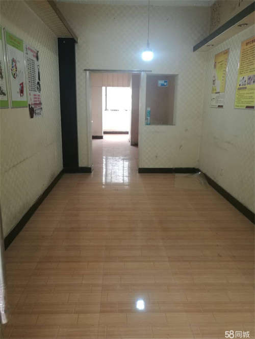 出租柳湖小区 4 号楼下门面出租（农科路59号）