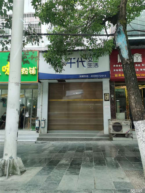 出租无需转让费，房东直接出租，人流量大，交通便利。