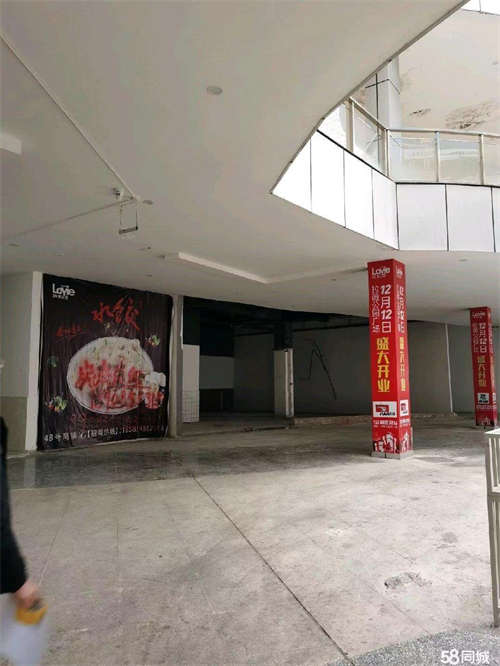 出租房东直租！无转让费！价格便宜！环境好！有停车场！交通便利！