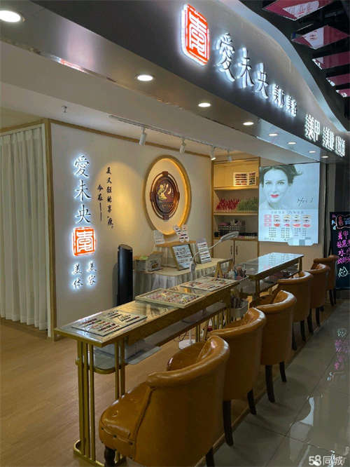 出租本店在市内中心商圈交通便利是人流集中地???