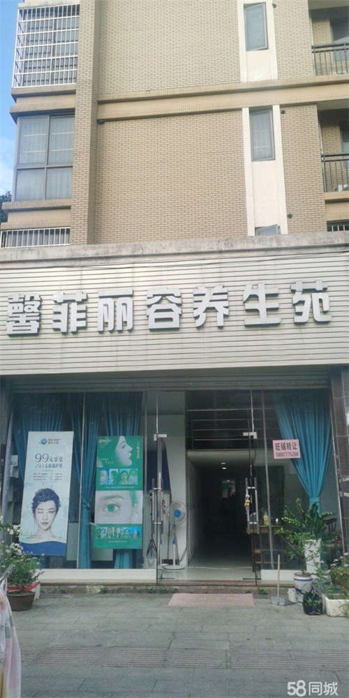出租商铺地理交通便利，商铺周边配套设施齐全银行超市学校！