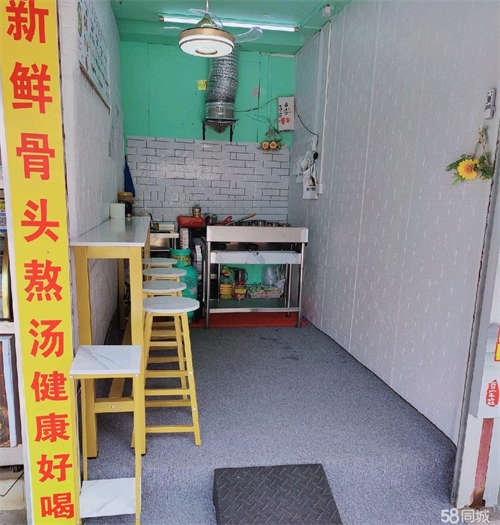 出租侨港风情街上，人流密集，有意者请联系，