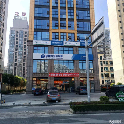 出租本铺面为2019年新建铺面