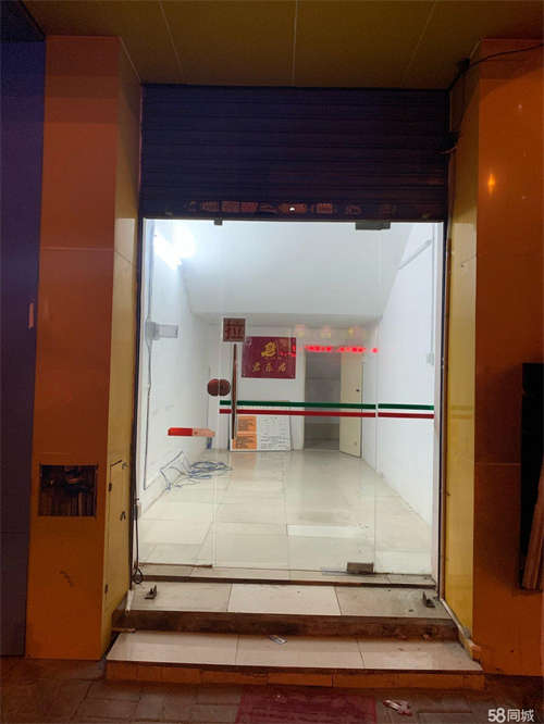 出租临街旺铺，业主直接出租，免中介费，离三水广场500米