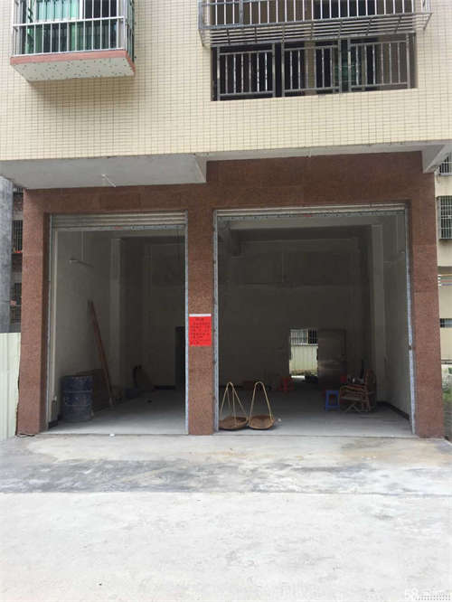 出租云城住宅底商