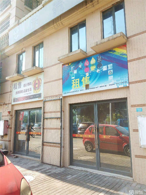 出租旺铺转让、无转让费、门口还有200平米外摆区