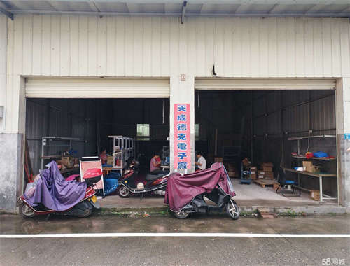 出租【直租】无转让费 源城区高塘丰源社区1卡2门店 120m²