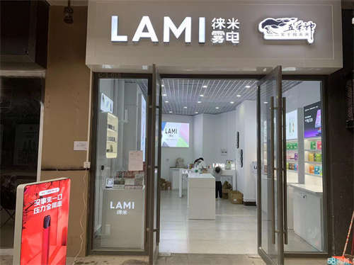 出租万达旺铺，店铺已精装修，即租即用，现免转让费
