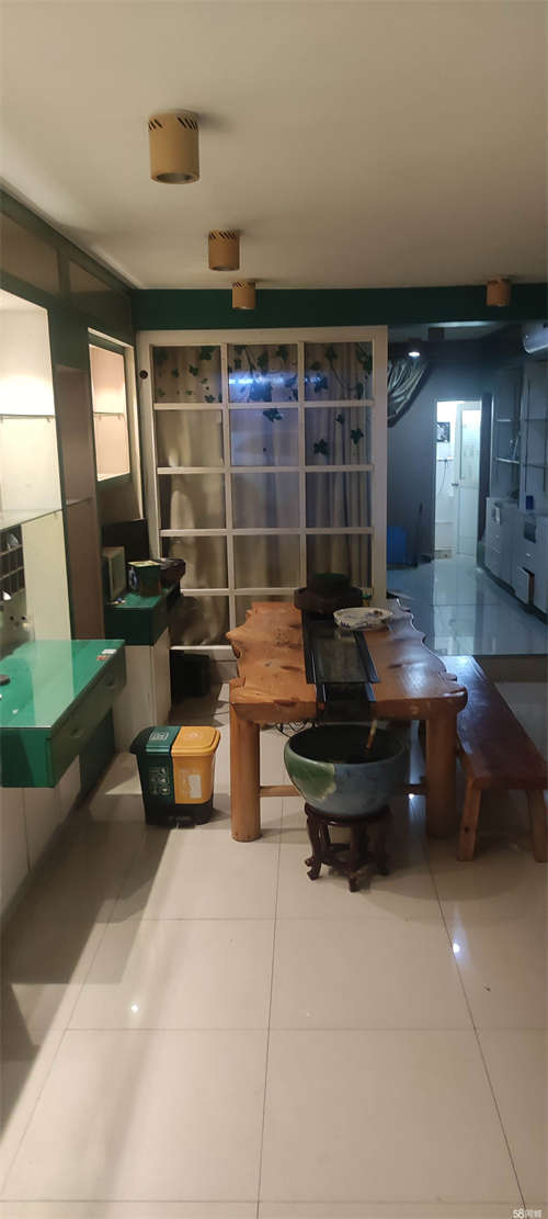 出租免转让费，东坪花园入口处的茶叶店出租，东坪山庄自然家园店面