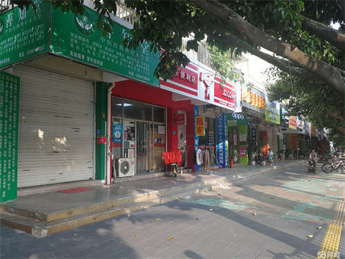 出租无转让费，房东直租前埔成熟社区40平沿街店面5300元