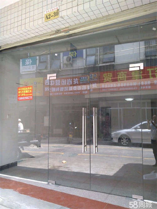 出租旺铺，适用开公司办公，开店，商住
