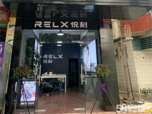 出租临街旺铺，人流量大，