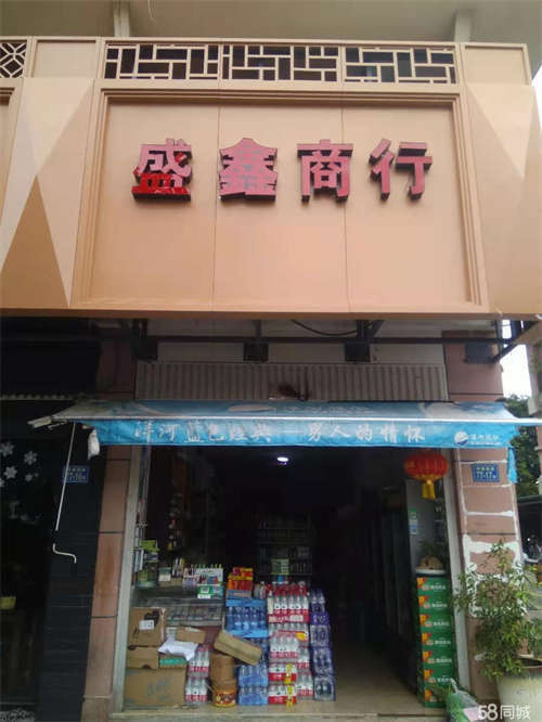 出租诚意转让临街店面，在小区入口处